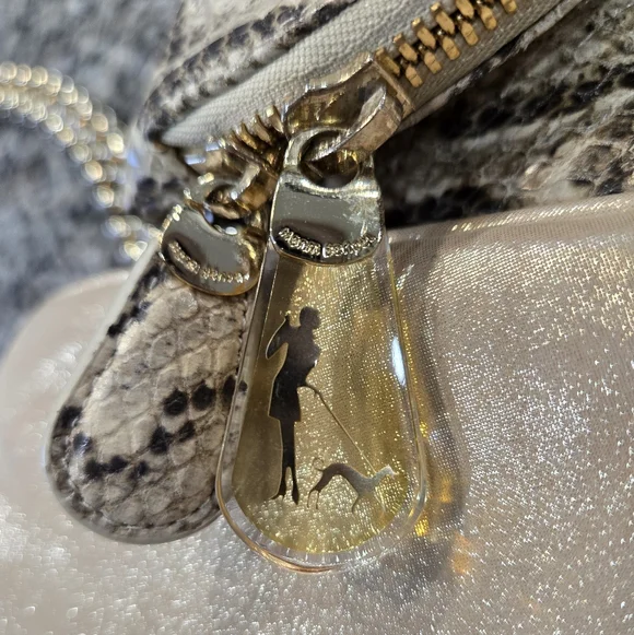 Henri Bendel Beige Snake-Print Chain Crossbody Bag Clutch - Picture 15 of 16